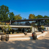 Отель Special Hillside Lodge, Near Maastricht, фото 1