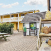 Отель 6 Person Holiday Home on a Holiday Park in Hanstholm, фото 1
