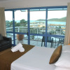 Отель Coral Sea Vista Apartments, фото 3