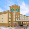 Отель La Quinta Inn & Suites by Wyndham Dickinson, фото 1