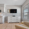 Отель Lagoon Landing 305 1 Bedroom Condo by RedAwning, фото 3