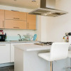 Отель 1 Bedroom Flat in East London, фото 11