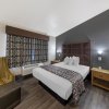 Отель Anaheim Discovery Inn & Suites, фото 27
