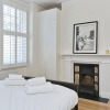 Отель Superb Maisonette With Patio Garden Close to Battersea Park by Underthedoormat, фото 2