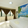Отель Holiday Apartment at Kondo Istana, фото 3