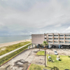 Отель Updated Front Beach Condo w/ Resort Amenities!, фото 1