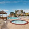 Отель Quality Inn & Suites on the Beach, фото 39