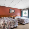 Отель Econo Lodge Near Plymouth State University, фото 2
