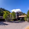 Отель Red Wolf Lodge at Olympic Valley, фото 1