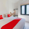 Отель OYO 3806 Fif Fa Inn Premiere Syariah, фото 26