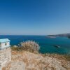 Отель Karavos View - A Unique Artists' Hideaway Paradise, фото 14