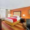 Отель Clarion Inn & Suites and Convention Center, фото 2