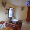 Отель Deyvi's House Hostel De Plaza, фото 4