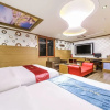 Отель Yeosu Apple Hotel, фото 1