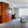 Отель Courtyard Marriott Denton, фото 3