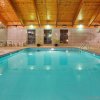 Отель Country Inn & Suites by Radisson, Jonesborough-Johnson City West, TN, фото 3