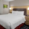 Отель Towneplace Suites Parkersburg, фото 2