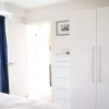 Отель Modern 1 Bedroom With Balcony in Wandsworth, фото 3