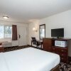 Отель Econo Lodge Inn and Suites Bellingham, фото 30