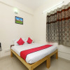 Отель OYO 9260 Olive Castles Inn, фото 18