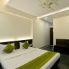 Отель Treebo Suresh Plaza, фото 12