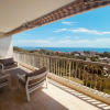 Отель Large, light and modern 2 bedroomed apartment in Cannes with Sea Views, pool and lovely terrace - 15, фото 2
