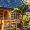 Отель Luxurious Highlander Cottage by Renters, фото 26