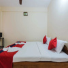 Отель OYO 7288 Traveller Guest House, фото 3
