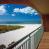 Отель Sheraton Sand Key Resort, фото 39