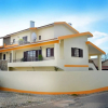 Отель Sleeps22-garden-hottub-pool-barbecue-jacuzzi, фото 26