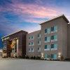 Отель La Quinta Inn & Suites by Wyndham Owasso, фото 1