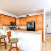 Отель K B M Resorts- Nap-b39 Ocean-front 1bd, Whale Watching, Chef Kitchen, Steps to Beach!, фото 6