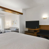 Отель Fairfield Inn Suites St Petersburg North, фото 3