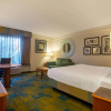 Отель La Quinta Inn & Suites by Wyndham Charlotte Airport South, фото 6