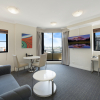 Отель YEHS Hotel Sydney Harbour Suites, фото 42