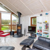 Отель Peaceful Cottage in Øster Assels with Hot Tub, фото 13