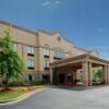 Отель Comfort Suites Woodstock - Atlanta North, фото 1
