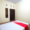 Отель OYO Life 92920 Rumah Kost Azca, фото 7