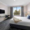Отель Oaks Sydney North Ryde Suites, фото 29