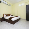 Отель OYO 11547 Royal Treat, фото 3