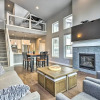 Отель Riverfront Winter Park Townhome: Ski, Hike & Bike!, фото 2