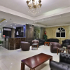Отель OYO 209 Mayar International Furnished 2, фото 2