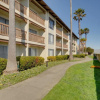 Отель Vagabond Inn Executive San Francisco Airport, фото 2