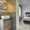 Отель Lovely Holiday Home With Private Pool, фото 9