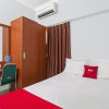 Отель RedDoorz @ Tebet Utara, фото 4