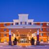 Отель Holiday Inn Express Hotel & Suites St. Cloud, an IHG Hotel в Сент-Клауде