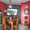 Отель RedDoorz @ Tugu Puncak Bogor, фото 12