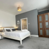 Отель Spacious 5 Bed House Close to Seafront Penzance, фото 2