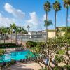 Отель WanderJaunt - Apts in Pacific Beach, фото 1