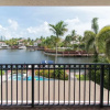Отель Gorgeous 5 Bedroom Home w/heated Pool Canal Front, фото 27